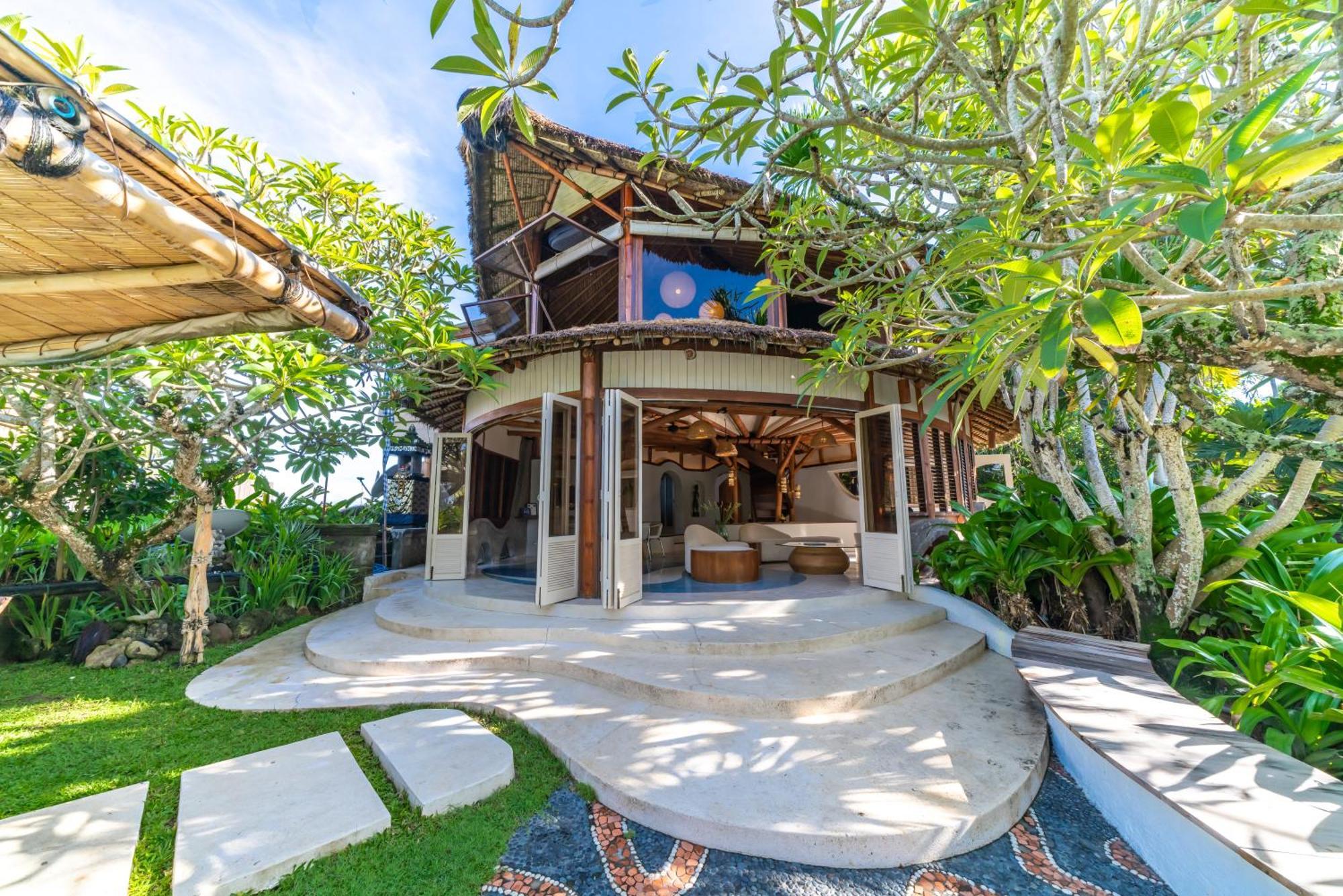 Sejuk Beach Villas Canggu Rum bild