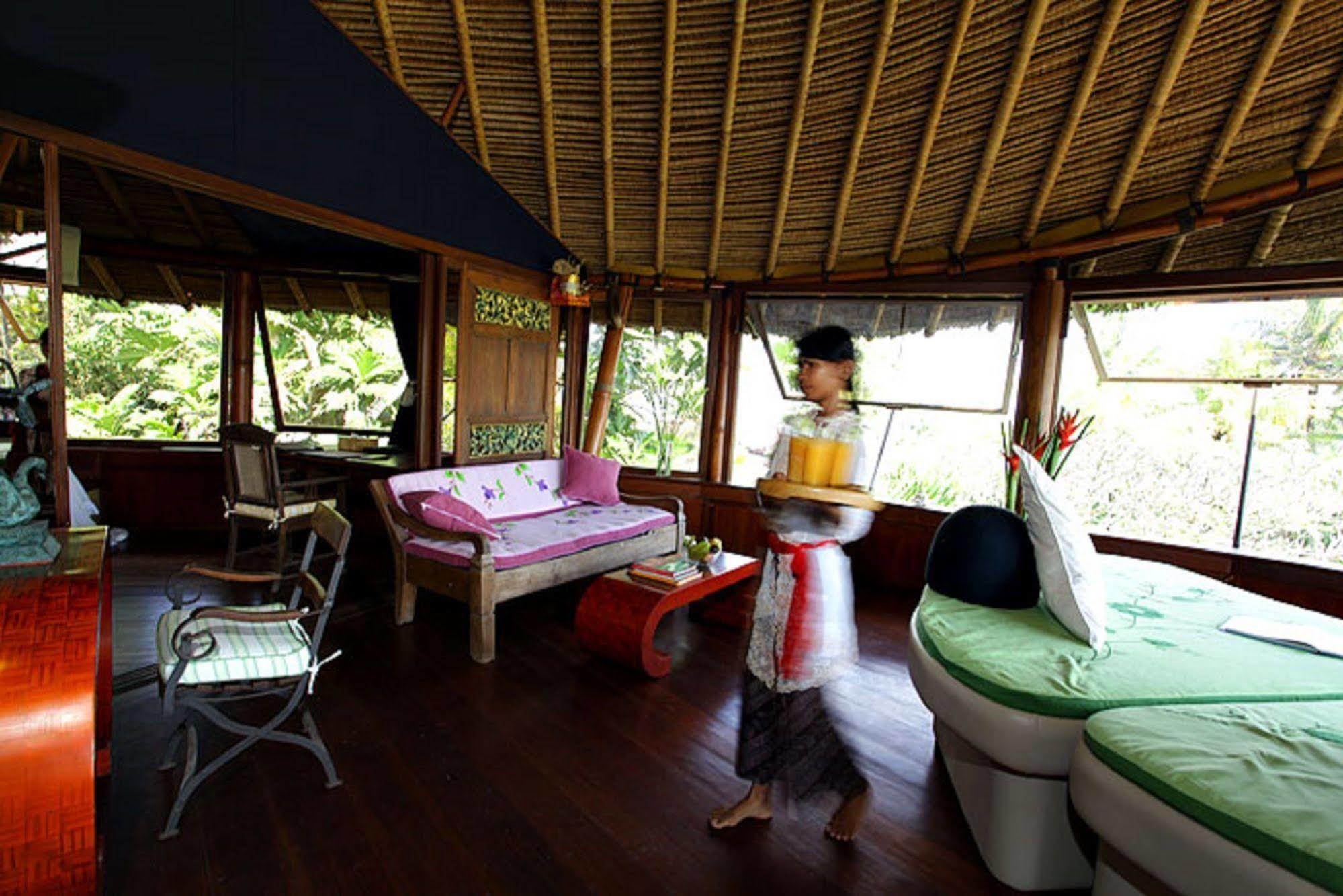 Sejuk Beach Villas Canggu Exteriör bild